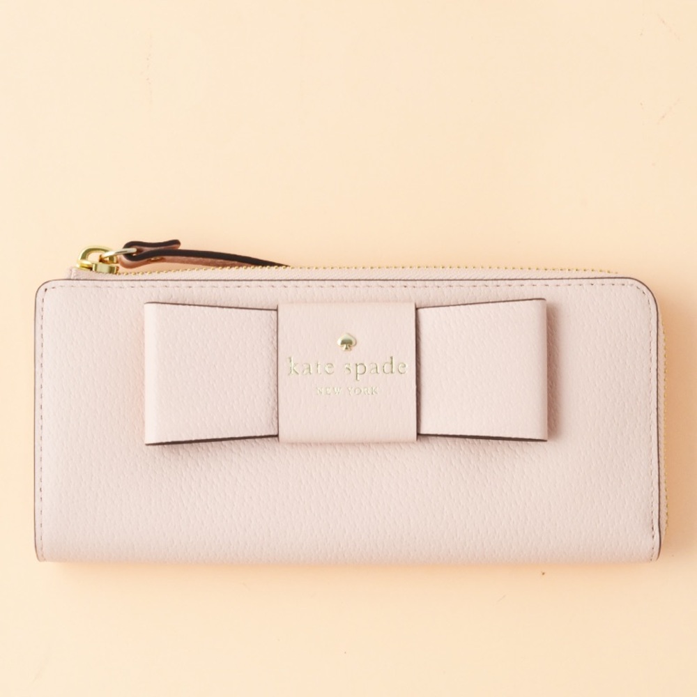 KATE SPADE Nisha Robinson Street Wallet in Warm Vellum (Light Pink)